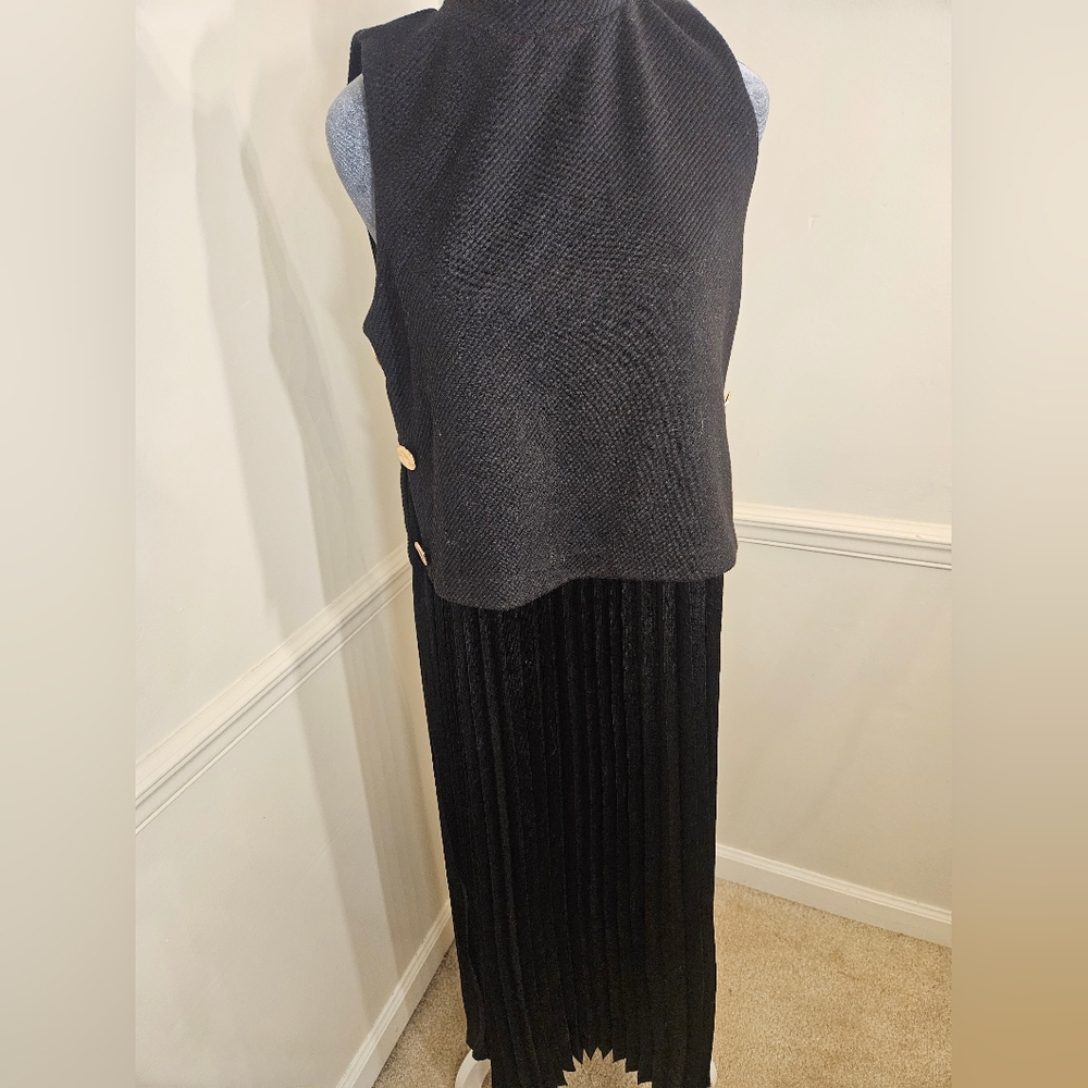 THML Black Maxi Skirt